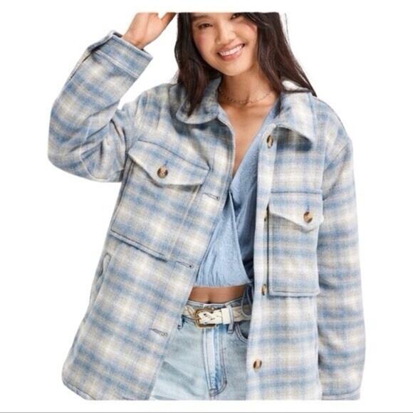 American Eagle Brushed Plaid Shacket Jacket Oversized Grey Blue Women's Sz M NWT - Picture 1 of 11